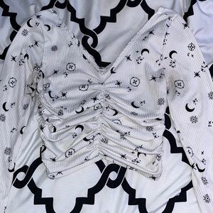 Forever 21 White Long Sleeve Cropped Top